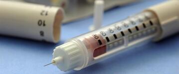 Insulin-syringe.jpg